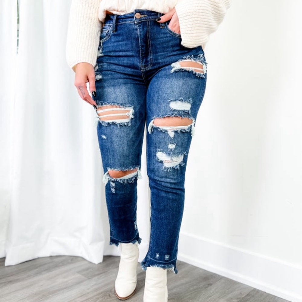 Risen Shadow Hem Straight Leg Jeans